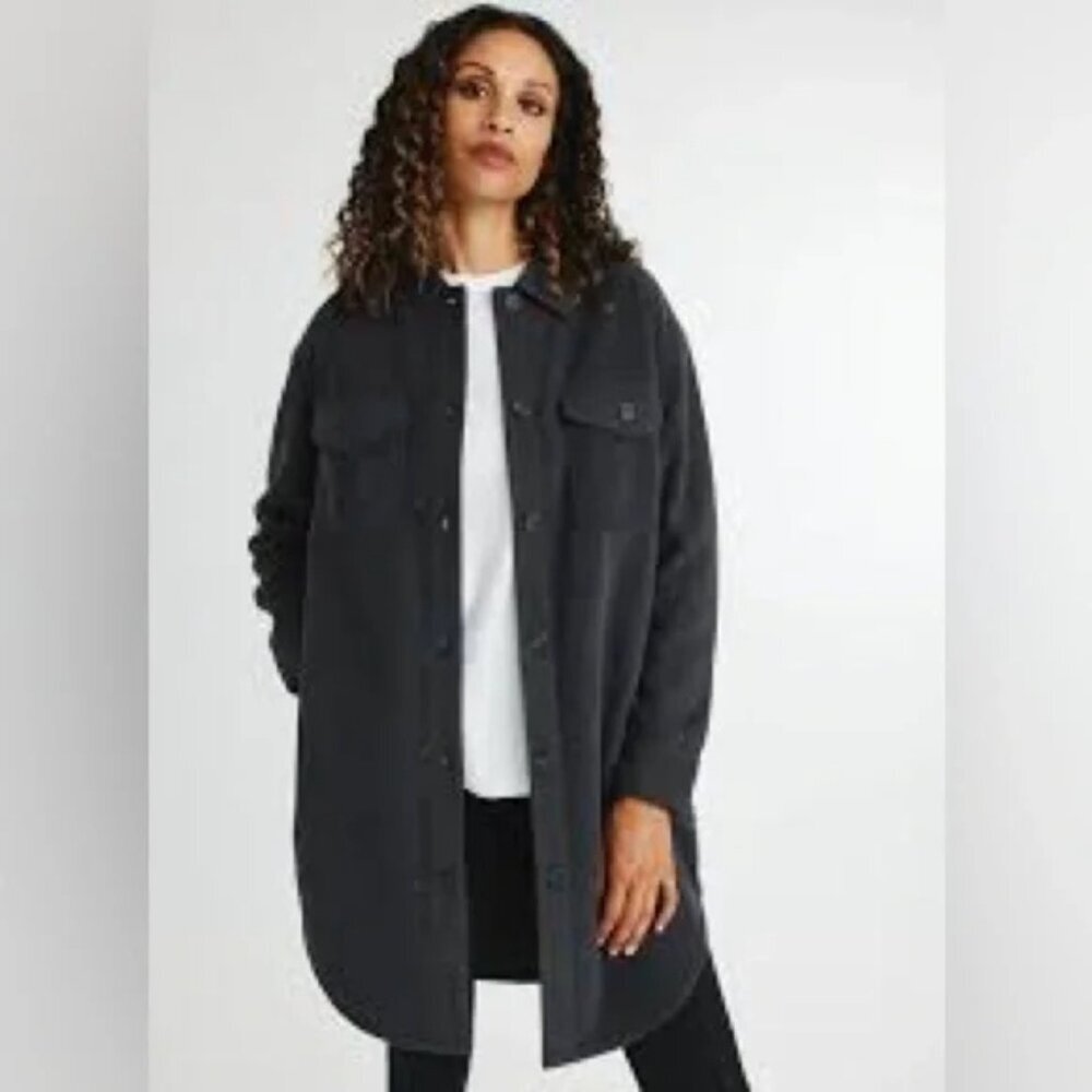 NWT H&M size small Women's Black Longline Shirt/Jacket, button up - Picture 2 of 8